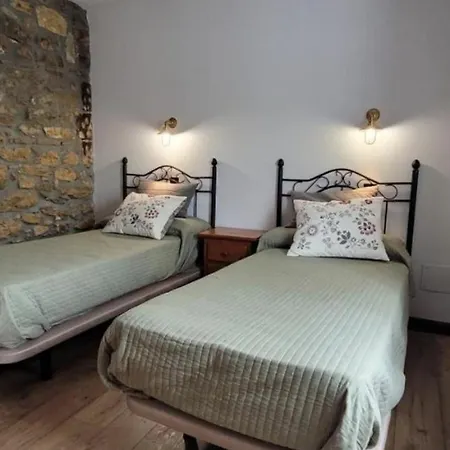 Caserio El Ajo * Herran (Cantabria)
